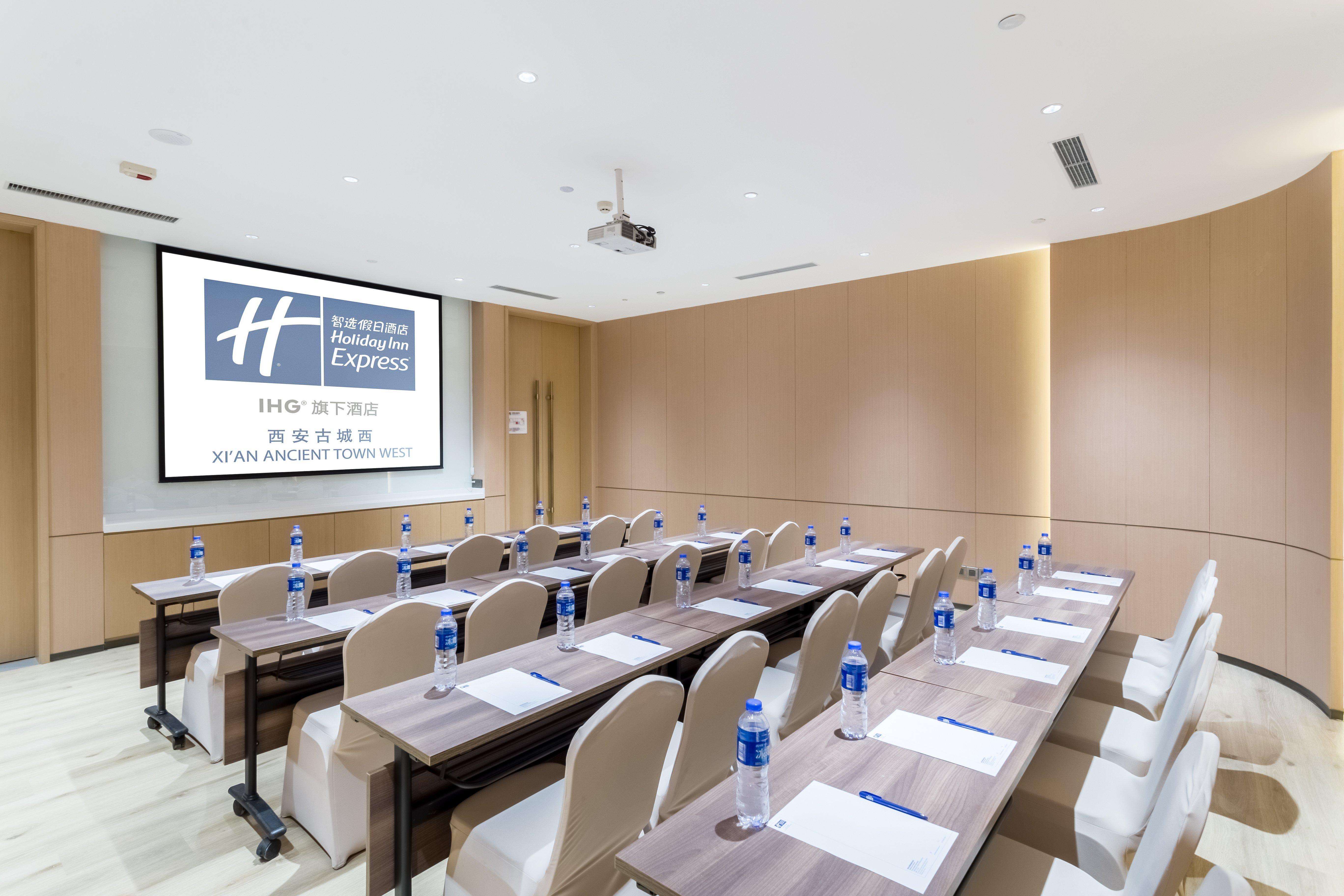 Holiday Inn Express Xi'An Ancient Town West By Ihg Экстерьер фото